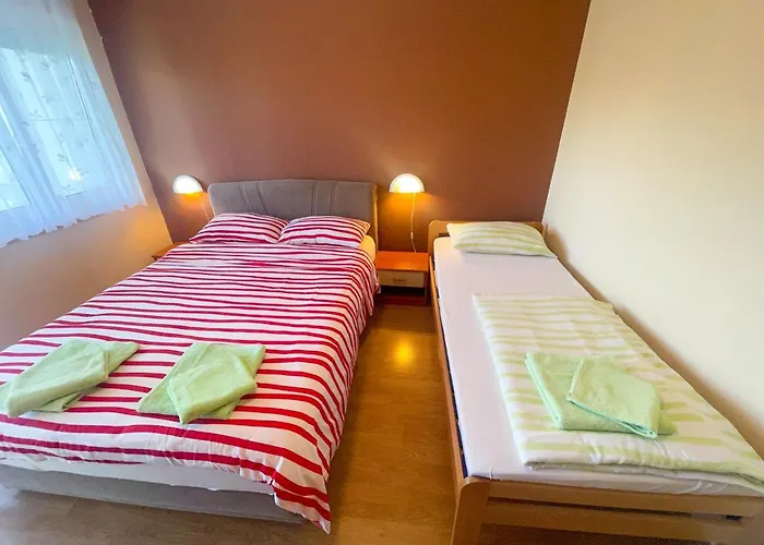 Apartment Combaj *