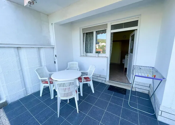 Apartment Combaj Jadranovo