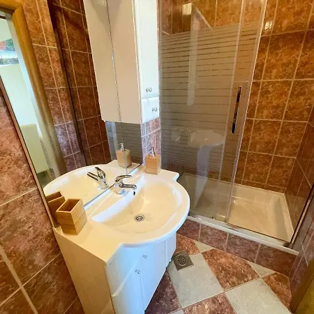 Apartamento Combaj